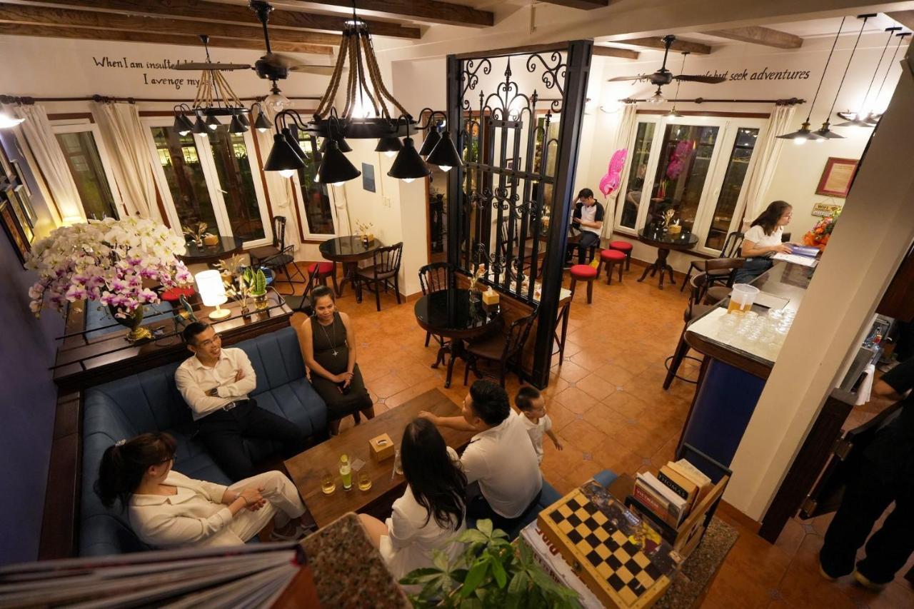 Musketeers Guest House Hanoi Esterno foto