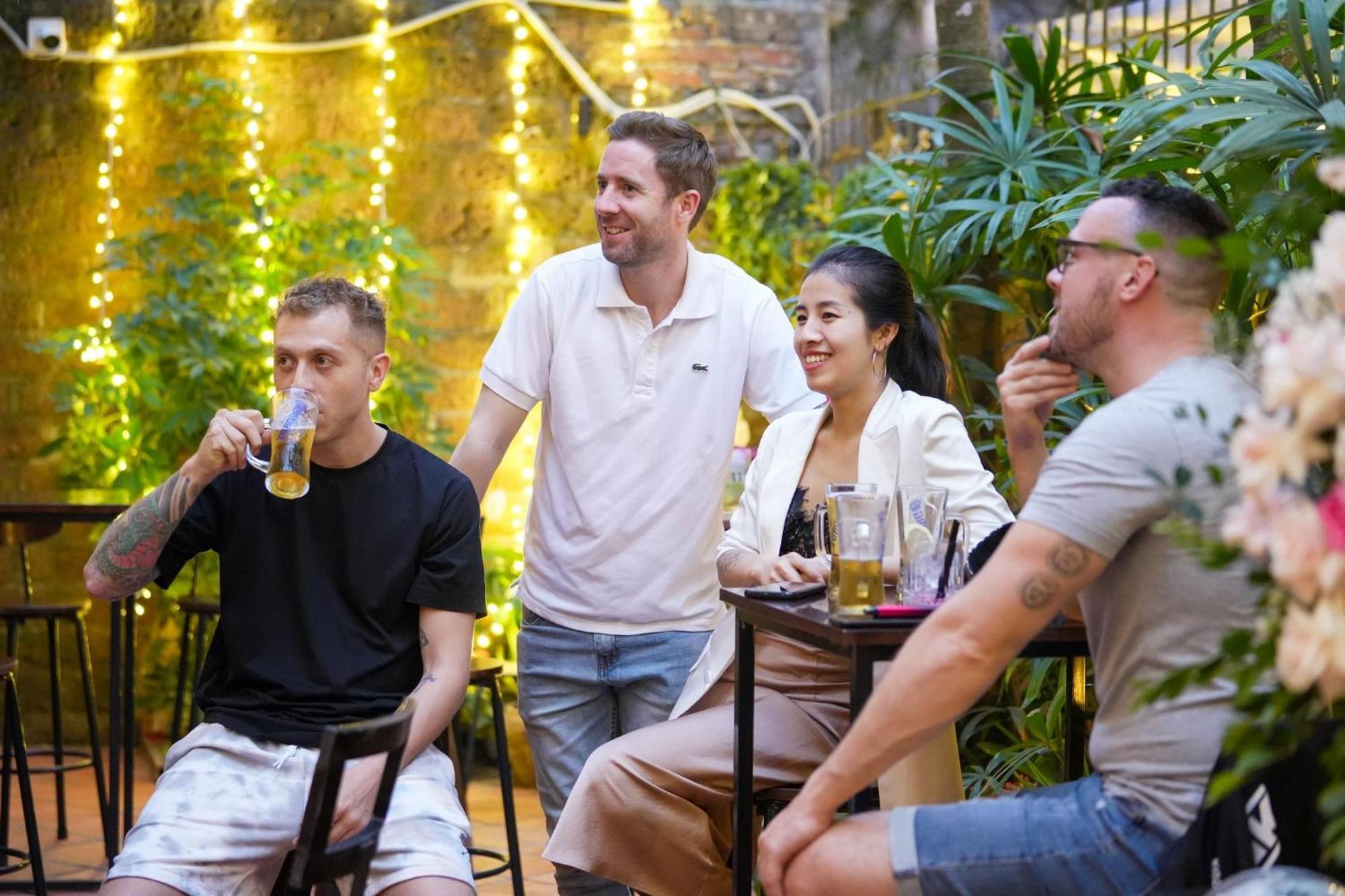 Musketeers Guest House Hanoi Esterno foto